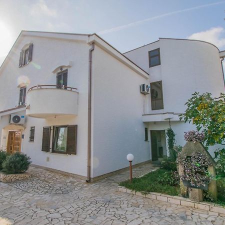 Apartments Punta & Vista In Krk 克尔克 外观 照片
