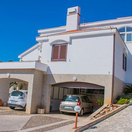 Apartments Punta & Vista In Krk 克尔克 外观 照片