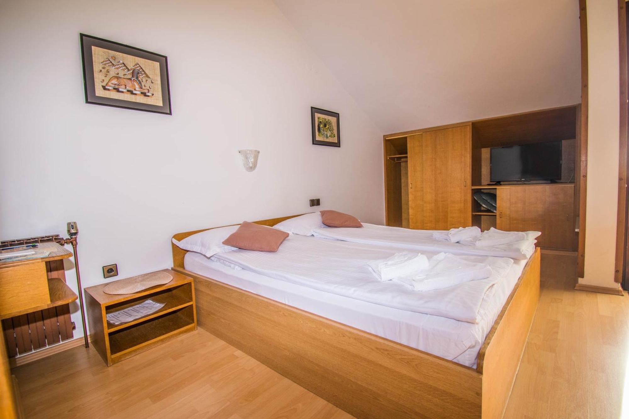 Apartments Punta & Vista In Krk 克尔克 外观 照片