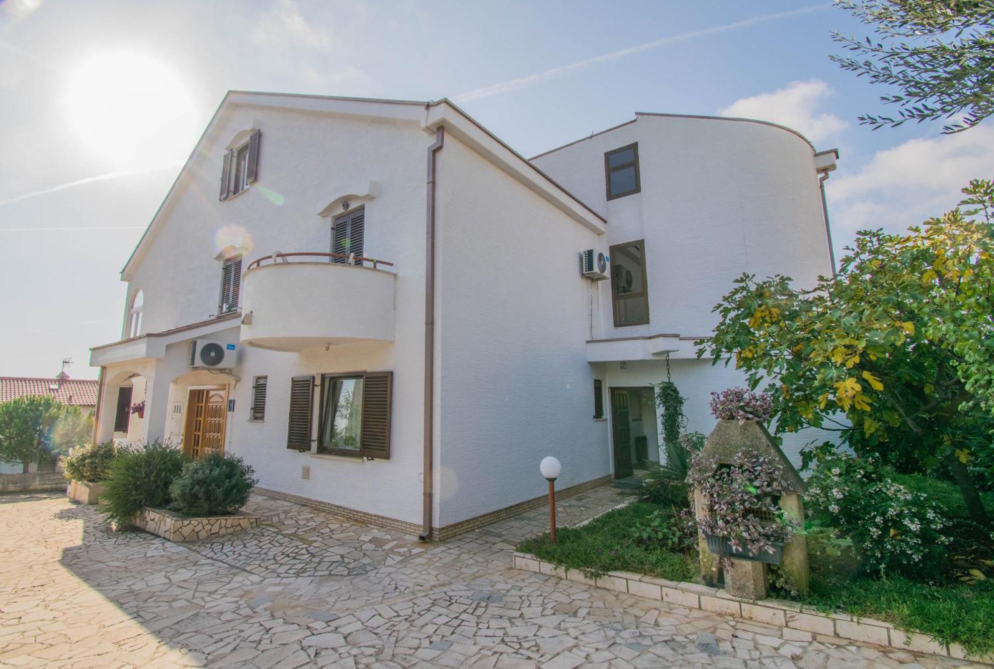 Apartments Punta & Vista In Krk 克尔克 外观 照片